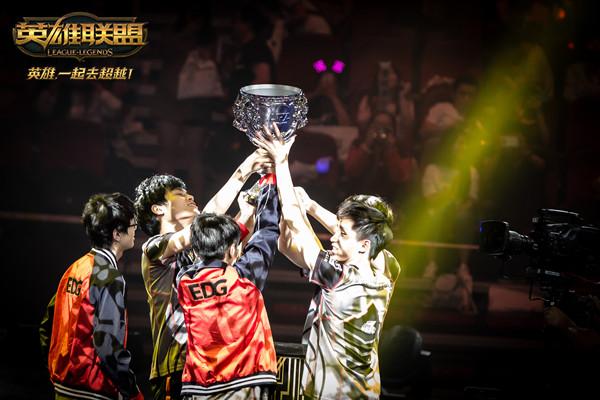 比赛预测： OG vs Endpoint 在 Thunderpick World Championship 2024： European Series 2